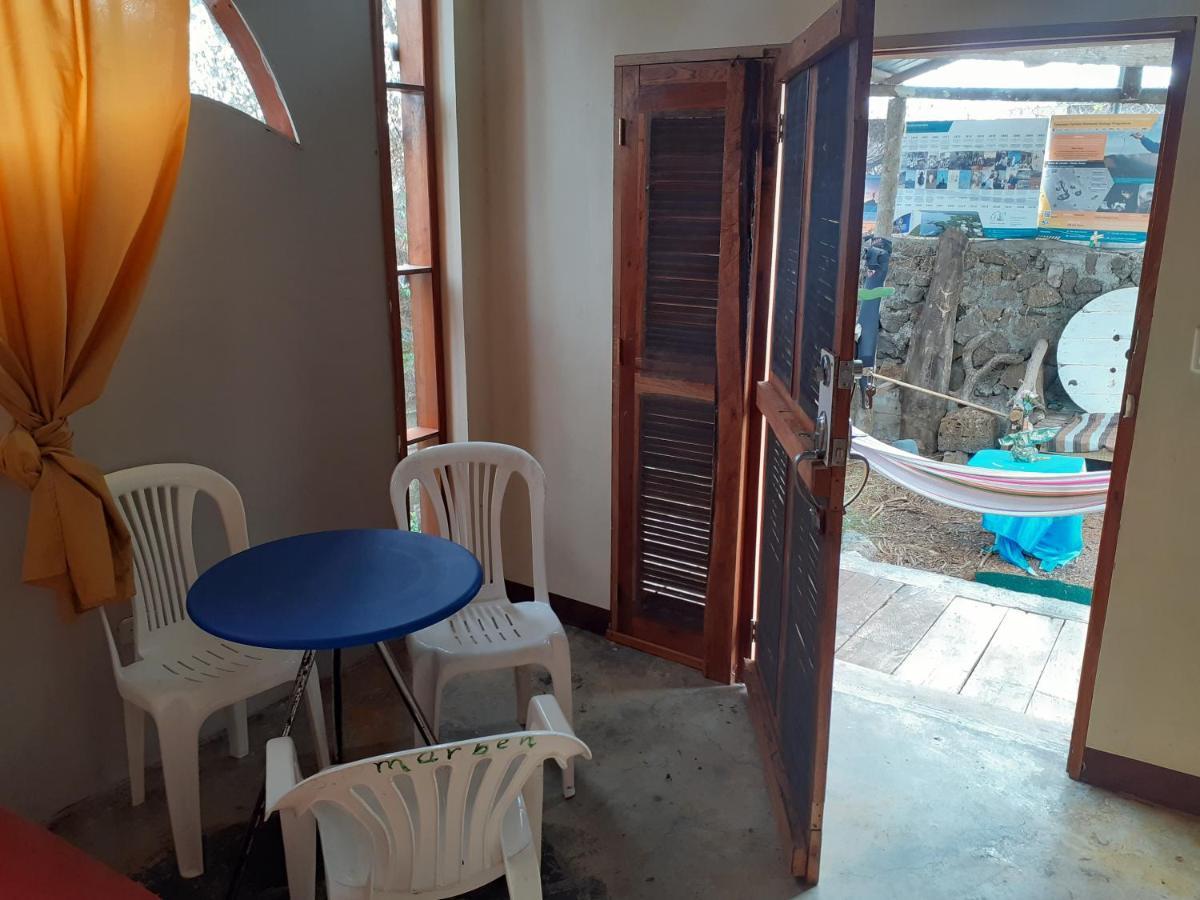 Cozy Hosting Galapagos Apartment ปูแอร์โตอาโยรา ภายนอก รูปภาพ