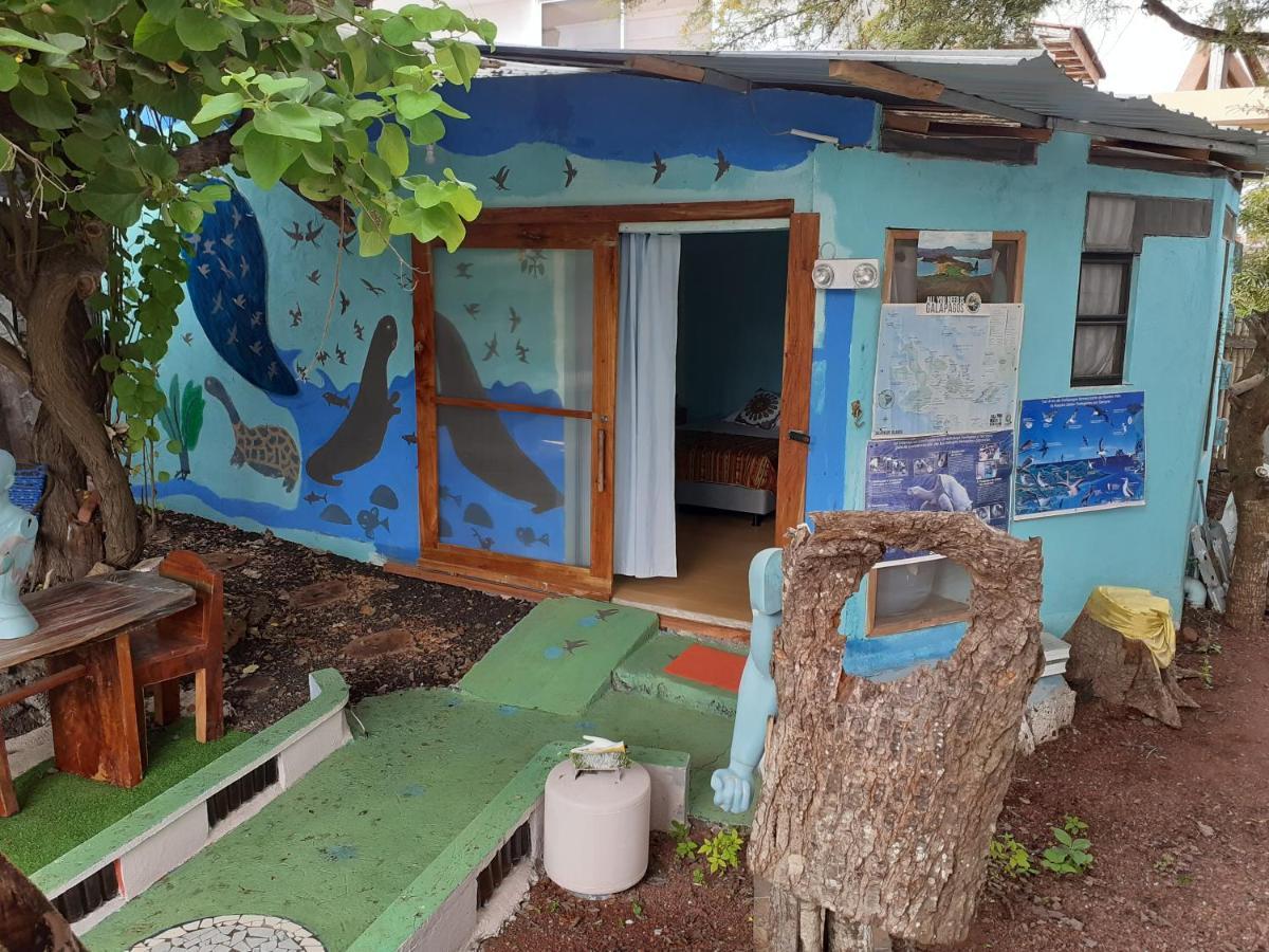 Cozy Hosting Galapagos Apartment ปูแอร์โตอาโยรา ภายนอก รูปภาพ