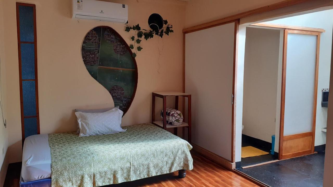 Cozy Hosting Galapagos Apartment ปูแอร์โตอาโยรา ภายนอก รูปภาพ