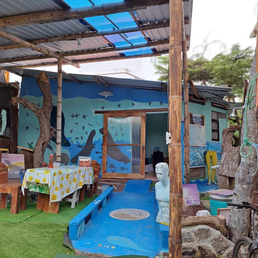 Cozy Hosting Galapagos Apartment ปูแอร์โตอาโยรา ภายนอก รูปภาพ